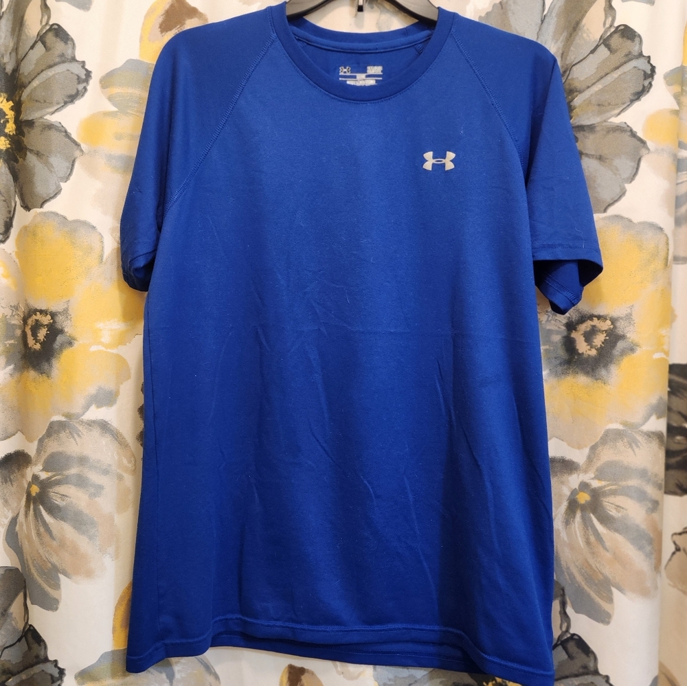 Men's blue size small Under Armour tee